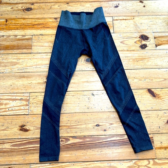 Athleta | Twilight Tight - Picture 4 of 7